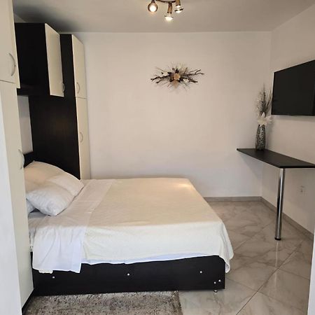 Rimbaldo Apartments Krk Town Exterior foto