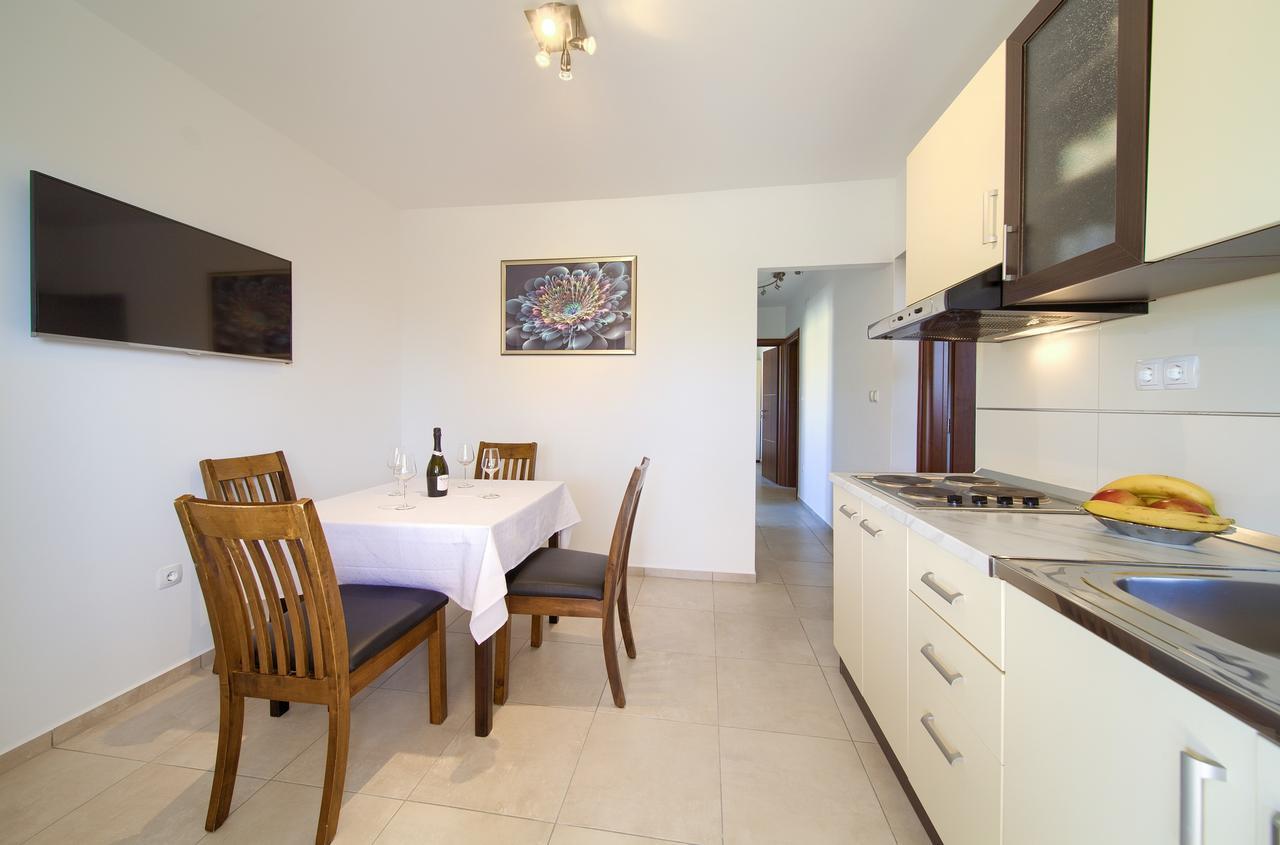 Rimbaldo Apartments Krk Town Exterior foto